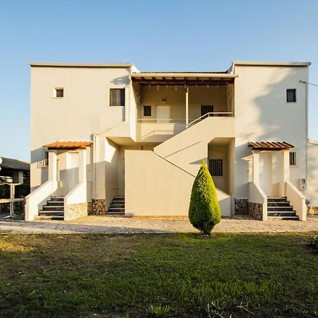 Parakladi Seaside Retreat Melíkia Exterior foto